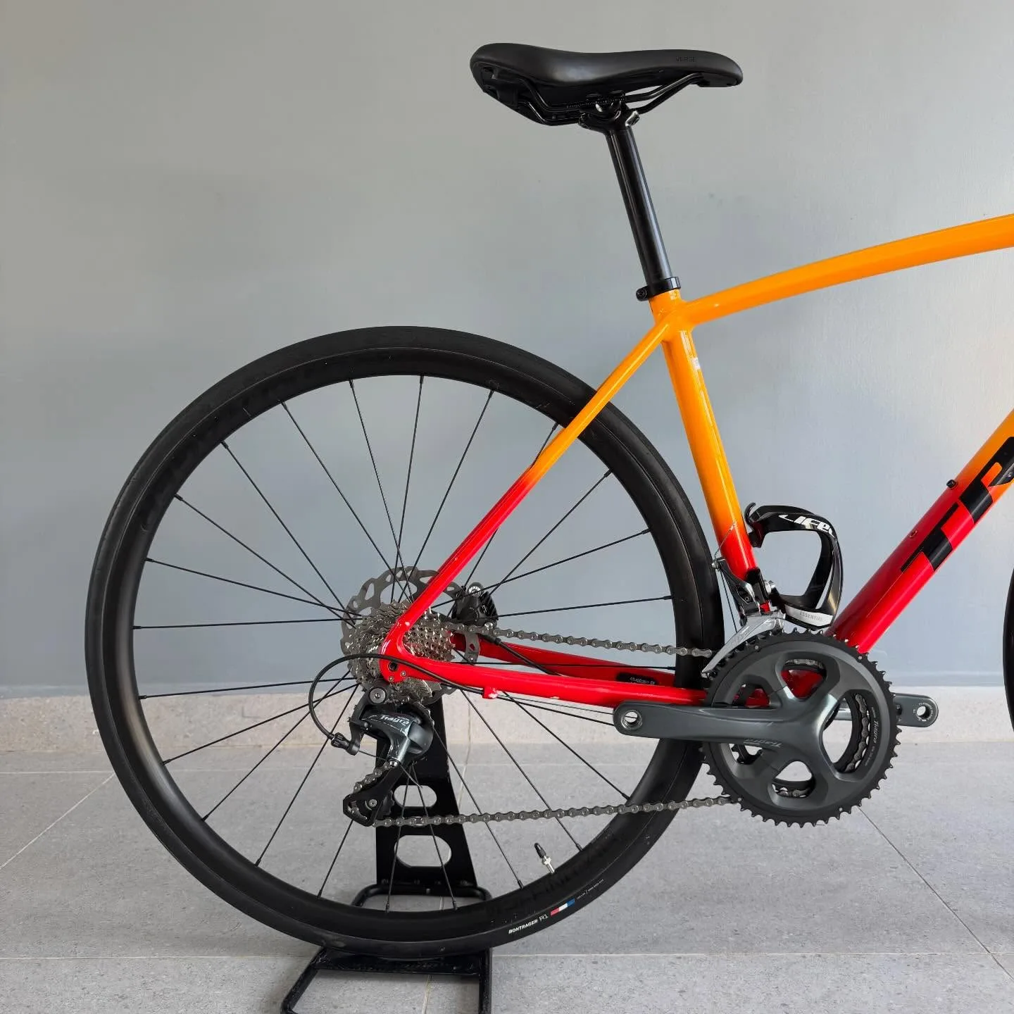 2022 Trek Emonda ALR 4