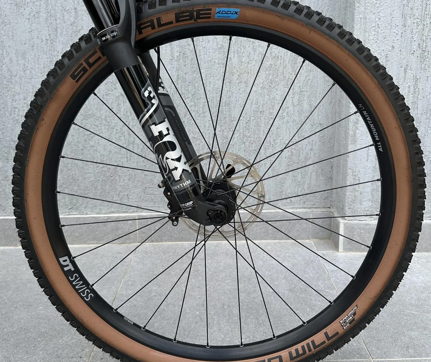 2022 Canyon Neuron 6